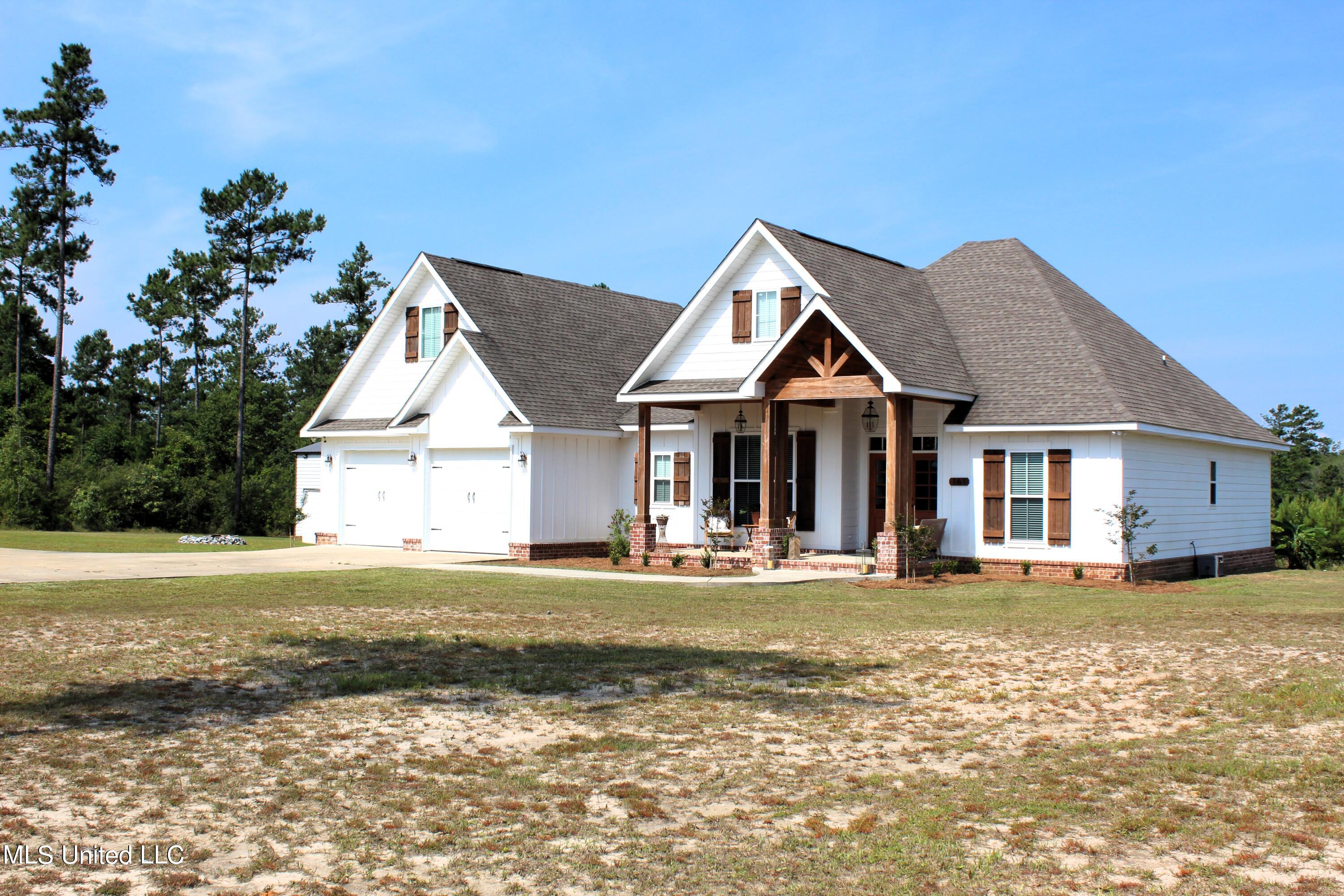 161 Homestead Road Lucedale, MS 39452 - Photo 5 of 66 IMG_2411 - Copy