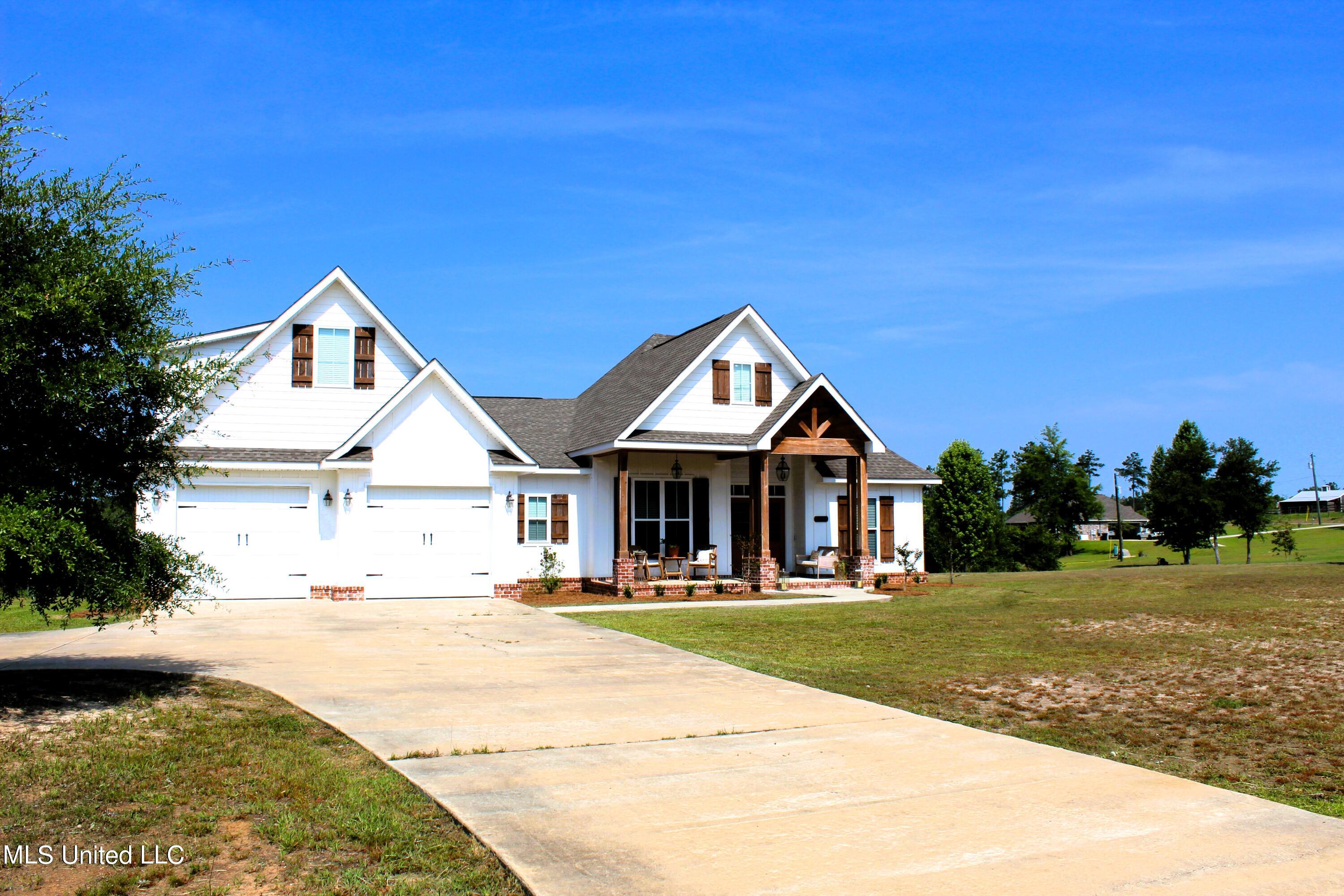 161 Homestead Road Lucedale, MS 39452 - Photo 7 of 66 IMG_2408 - Copy