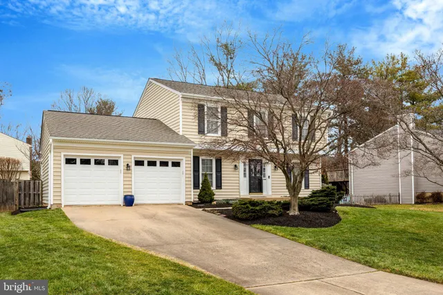 $835,000 | 1606 Blacksmith Lane, Herndon, VA 20170