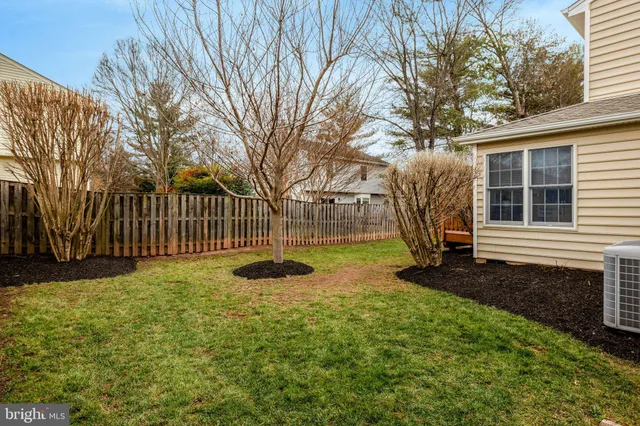 $835,000 | 1606 Blacksmith Lane, Herndon, VA 20170