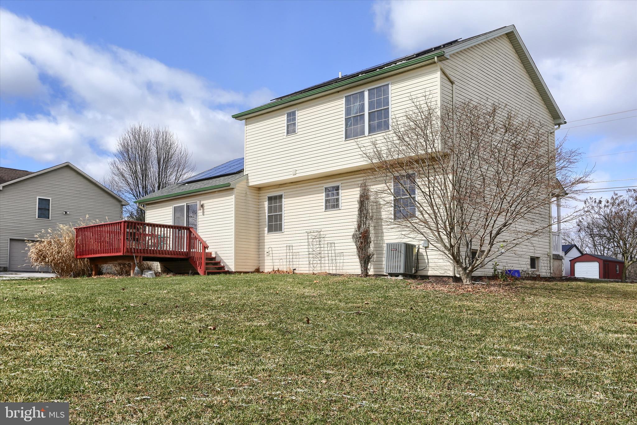 440 Whisler Road Etters, PA 17319 - Photo 30 of 33 a front view of house with yard and garage