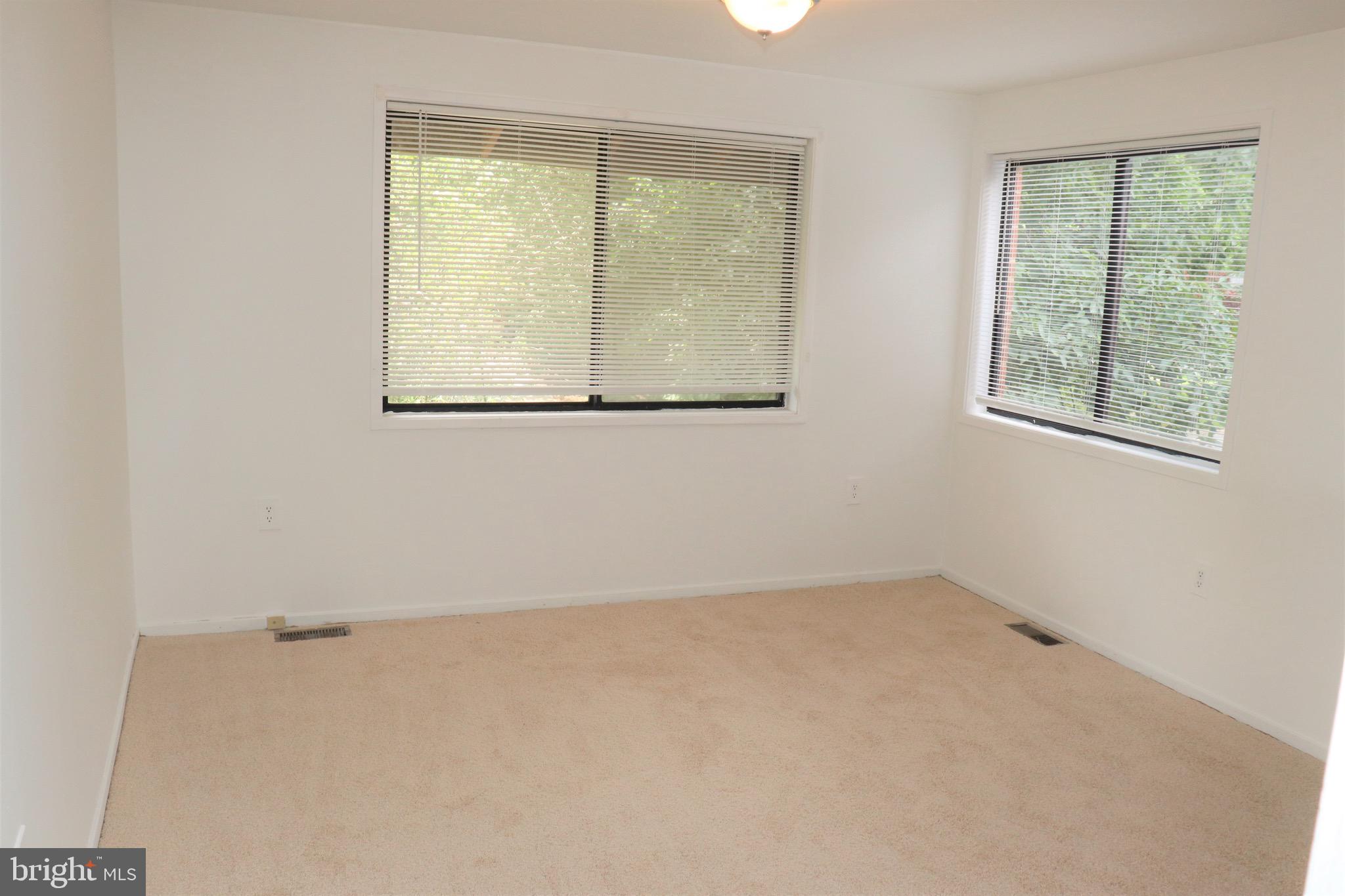 9496 Kilimanjaro Road Columbia, MD 21045 - Photo 17 of 37