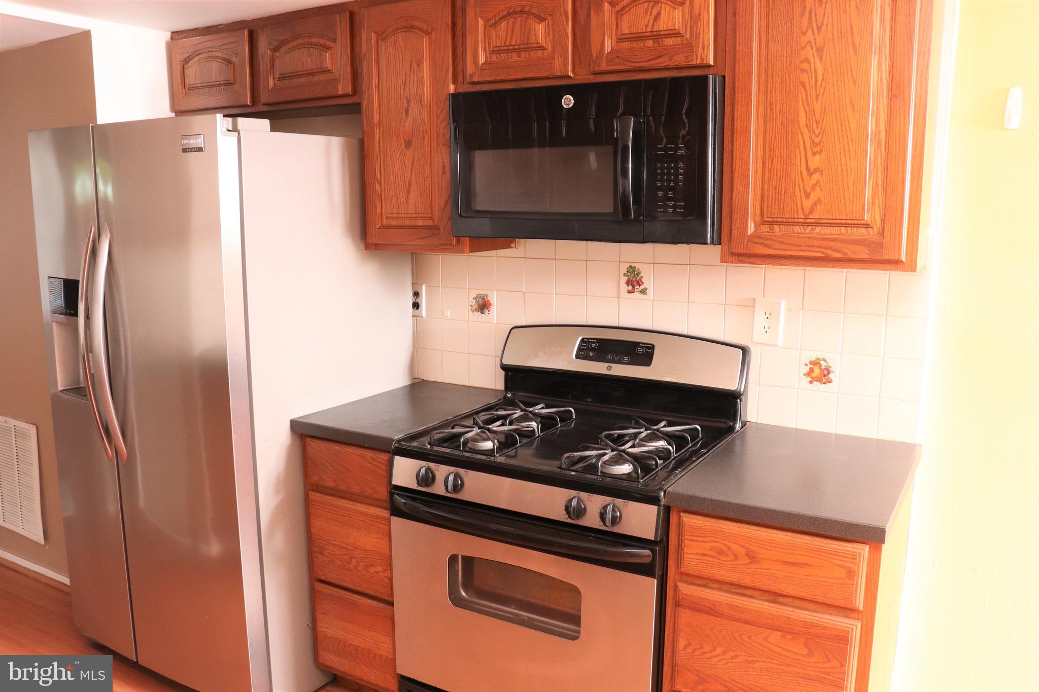 9496 Kilimanjaro Road Columbia, MD 21045 - Photo 4 of 37