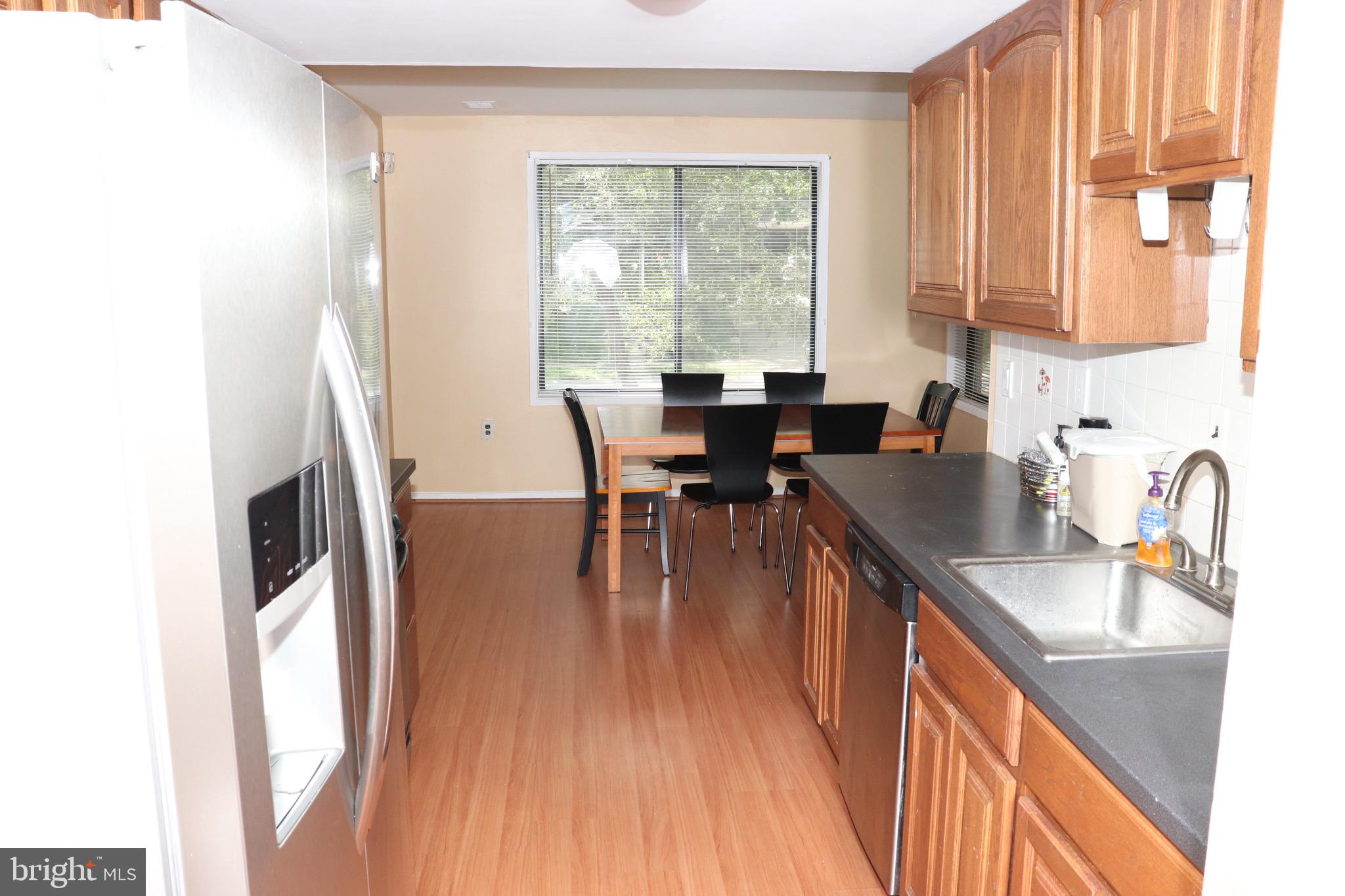 9496 Kilimanjaro Road Columbia, MD 21045 - Photo 7 of 37