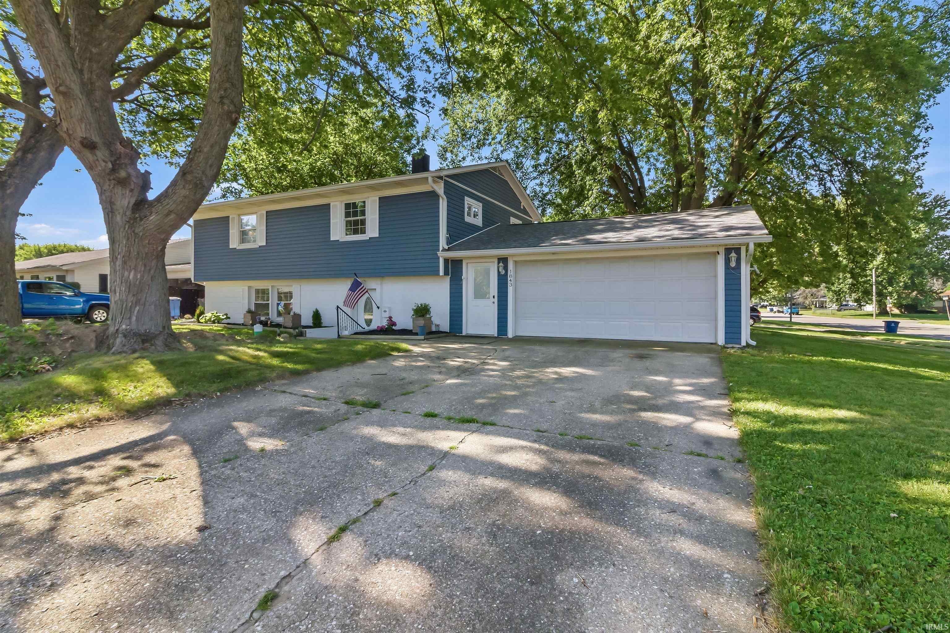 1843 West Kem Road Marion, IN 46952 - Photo 1 of 28