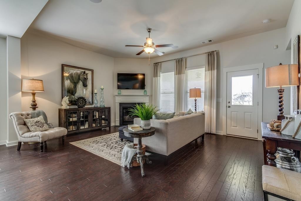 3034 Rift Lane Murfreesboro, TN 37130 - Photo 5 of 15 Gallery Image 5
