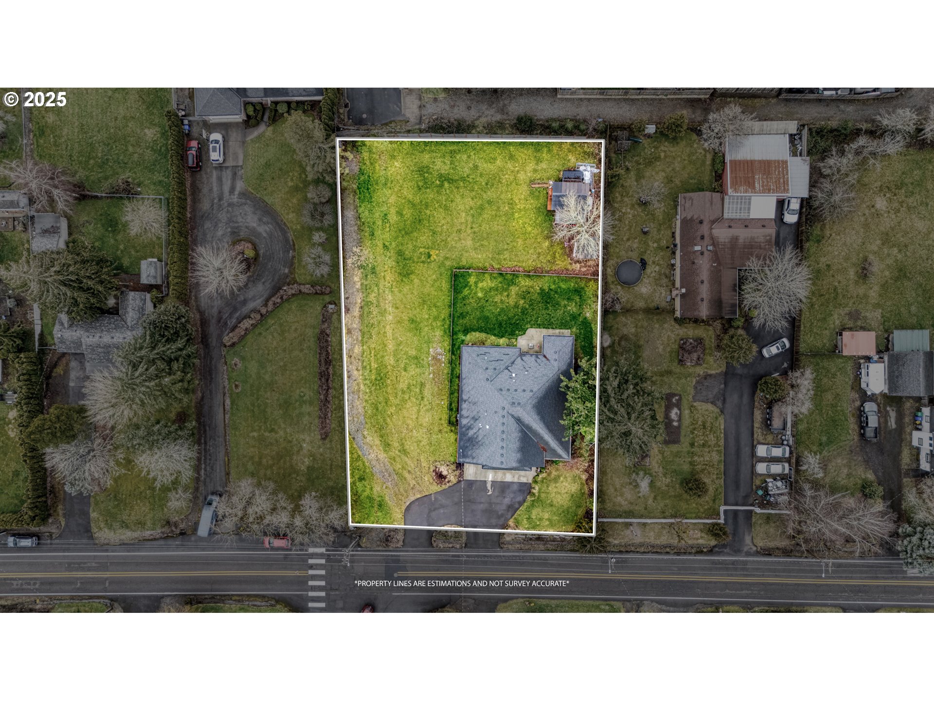 4626 Southeast Chase Road Gresham, OR 97080 - Photo 23 of 25 Laundry