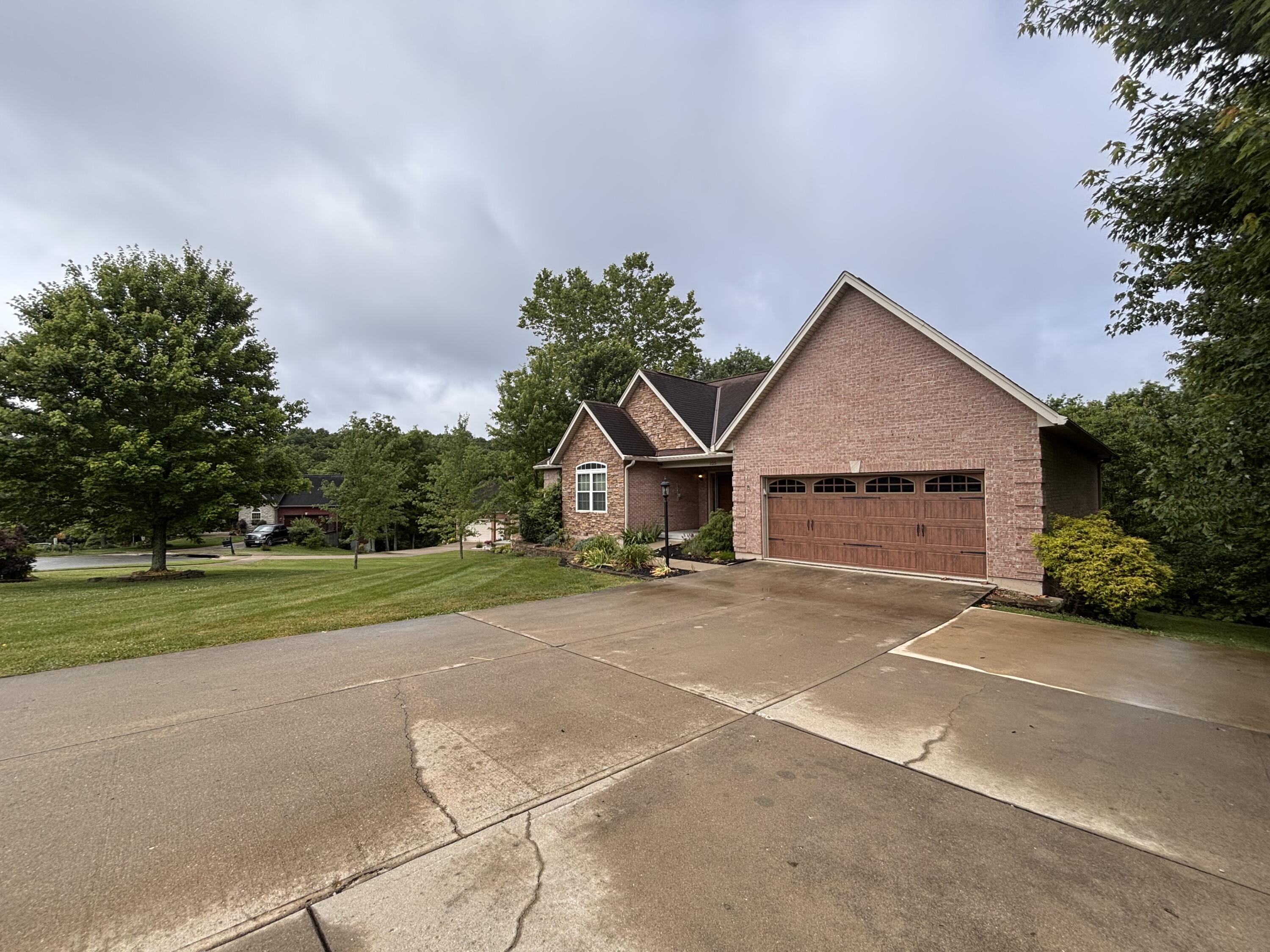 225 Maple Ridge Crittenden, KY 41030 - Photo 3 of 49 IMG_4468