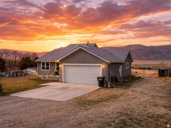 $480,000 | 497 North 200 W Street, Moroni, UT 84646