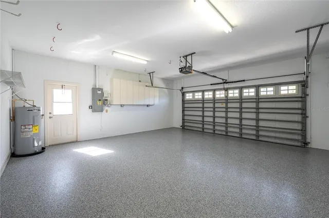 a view of a garage room