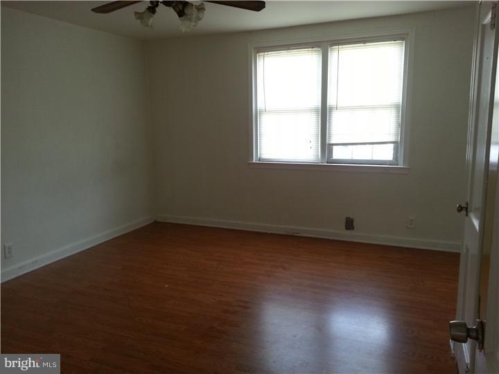 2212 Disston Street Philadelphia, PA 19149 - Photo 5 of 9
