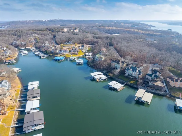 $499,900 | 49 Regency Cove Drive, Four Seasons, MO 65049