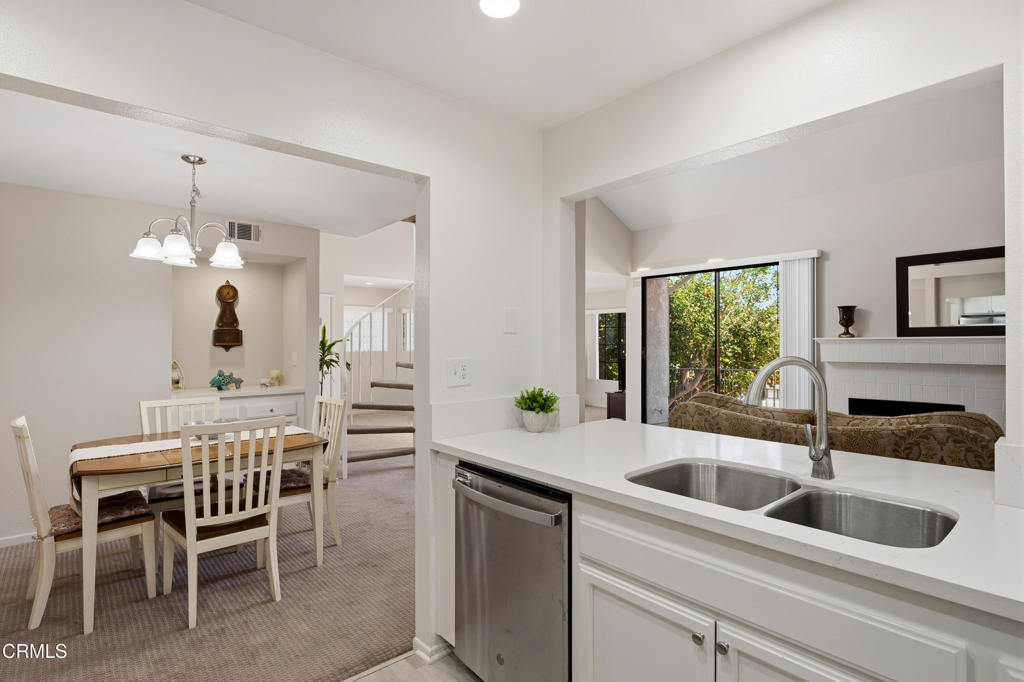 4427 Antigua Way Oxnard, CA 93035 - Photo 11 of 43
