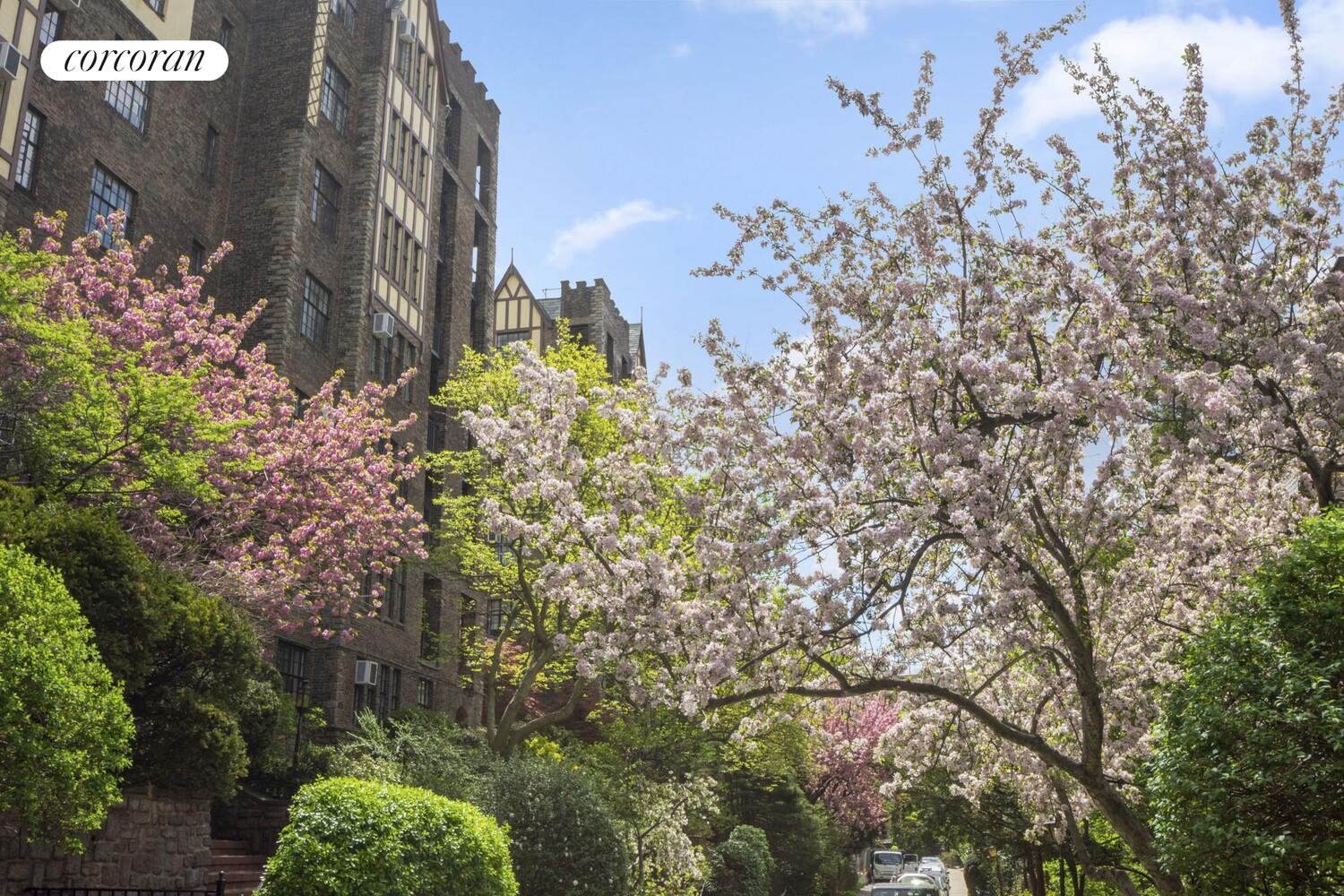 116 Pinehurst Avenue, Unit D1 Manhattan, NY 10033 - Photo 12 of 17 a view of flowers and flowers