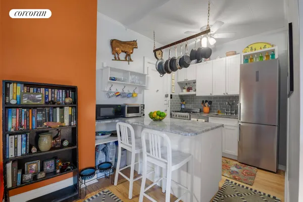 $423,000 | 116 Pinehurst Avenue, Unit D1 | Hudson Heights
