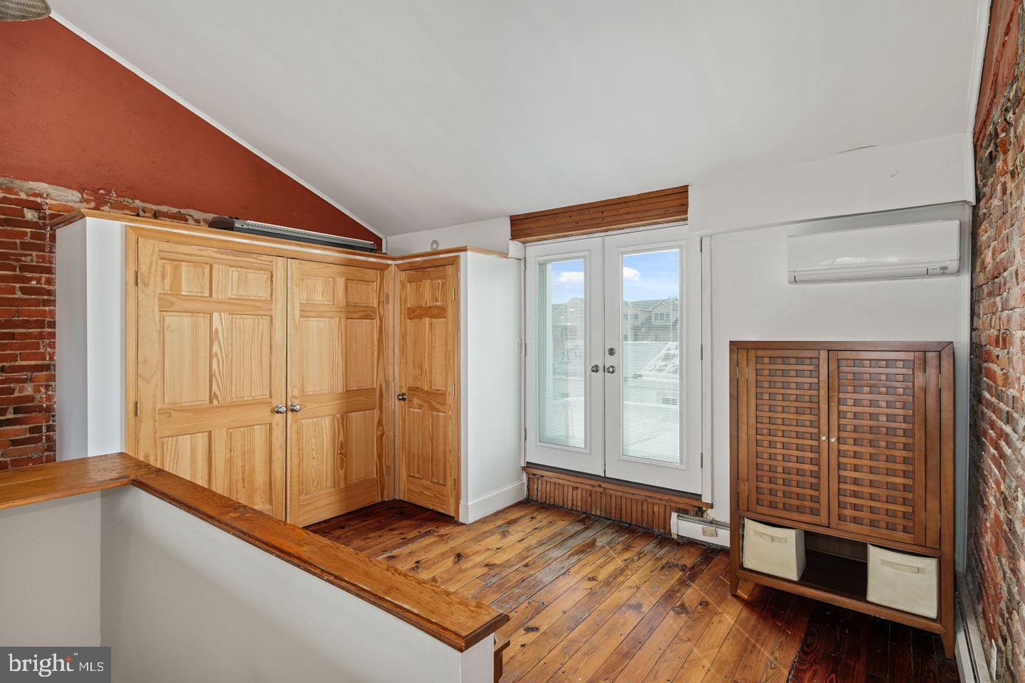 226 Reed Street Philadelphia, PA 19147 - Photo 18 of 24 Gallery Image 18