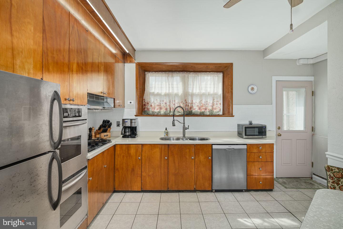 226 Reed Street Philadelphia, PA 19147 - Photo 10 of 24 Gallery Image 10