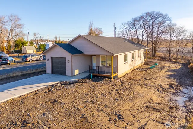 $429,000 | 419 5th Avenue Southeast, Soap Lake, WA 98851