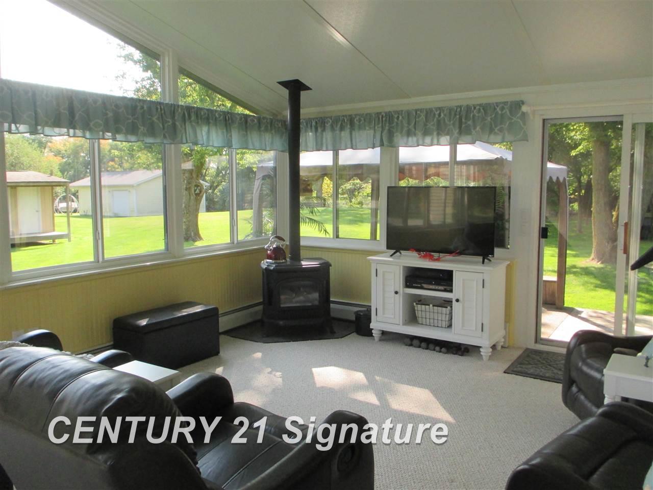 8075 Beecher Road Flushing, MI 48433 - Photo 20 of 42