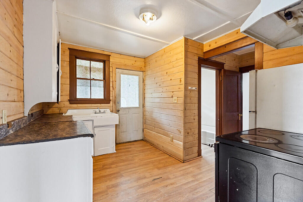 28-30 Gold Street Waterville, ME 04901 - Photo 41 of 79 117_BP5A1675_DxO_mls