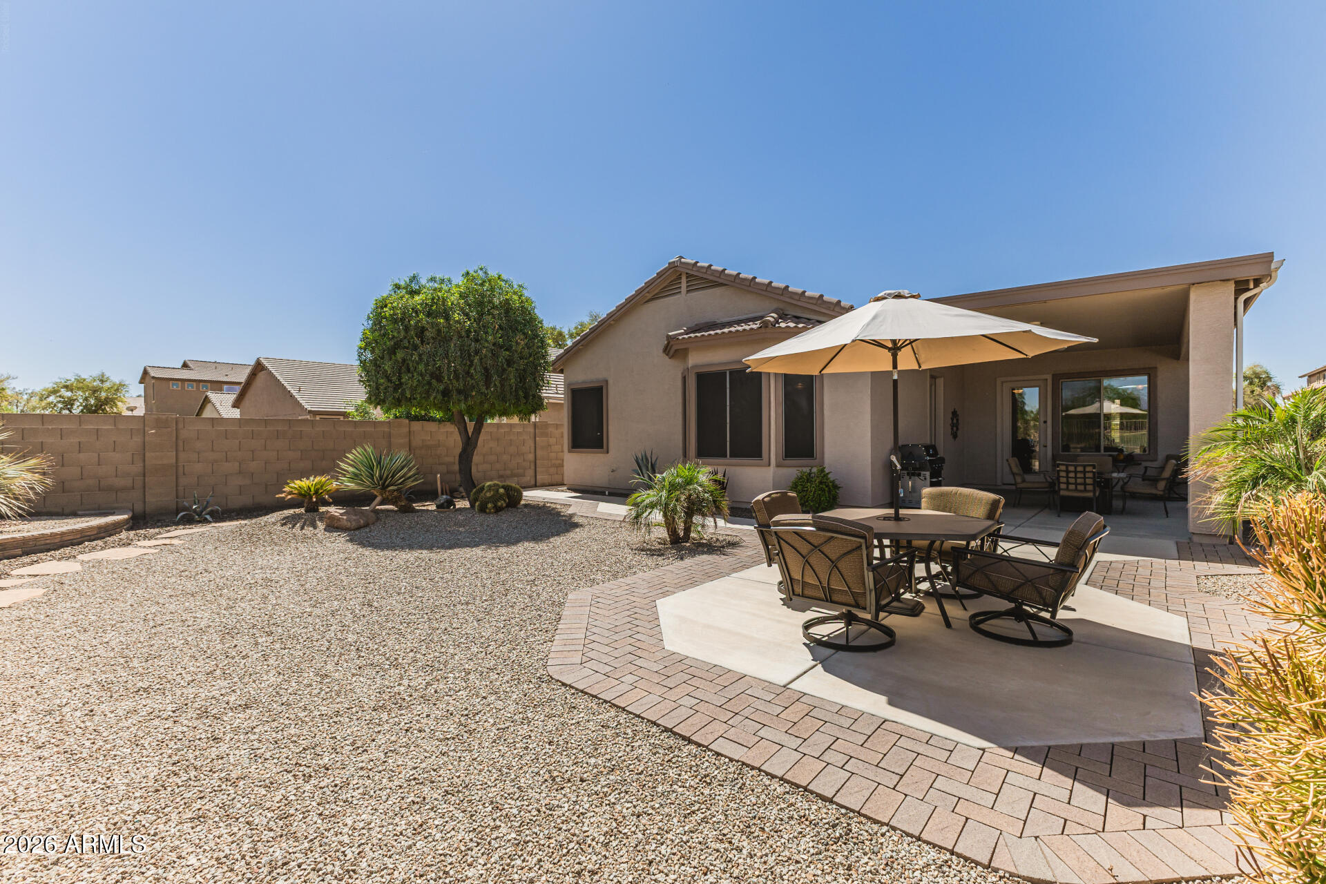 21563 Greenway Road Maricopa, AZ 85138 - Photo 4 of 29 27 Greenway