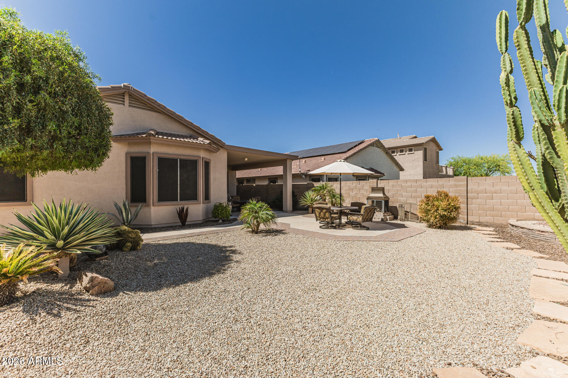 21563 Greenway Road Maricopa, AZ 85138 - Photo 5 of 29 28 Greenway