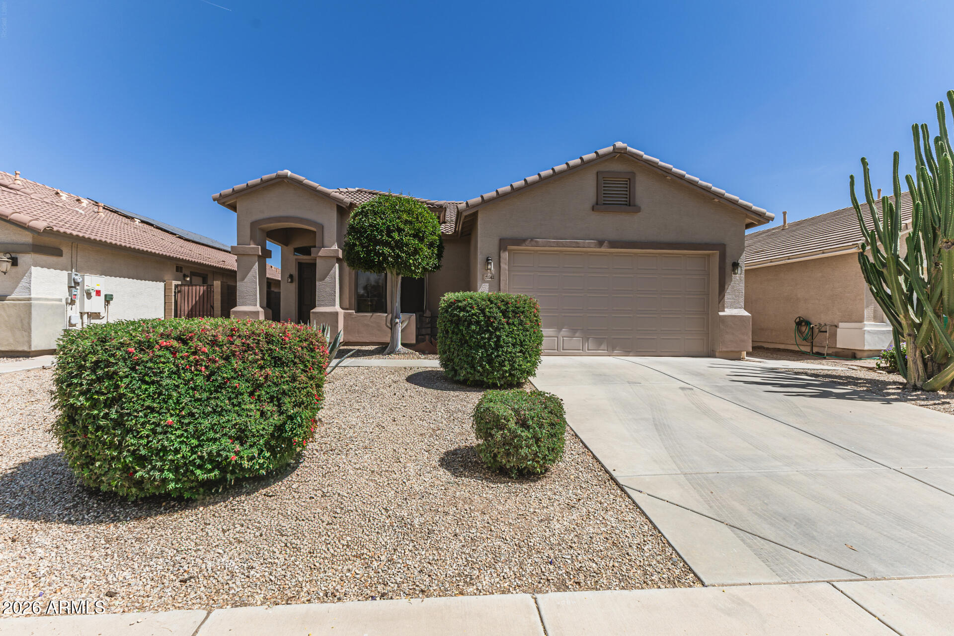 21563 Greenway Road Maricopa, AZ 85138 - Photo 8 of 29 01 Greenway