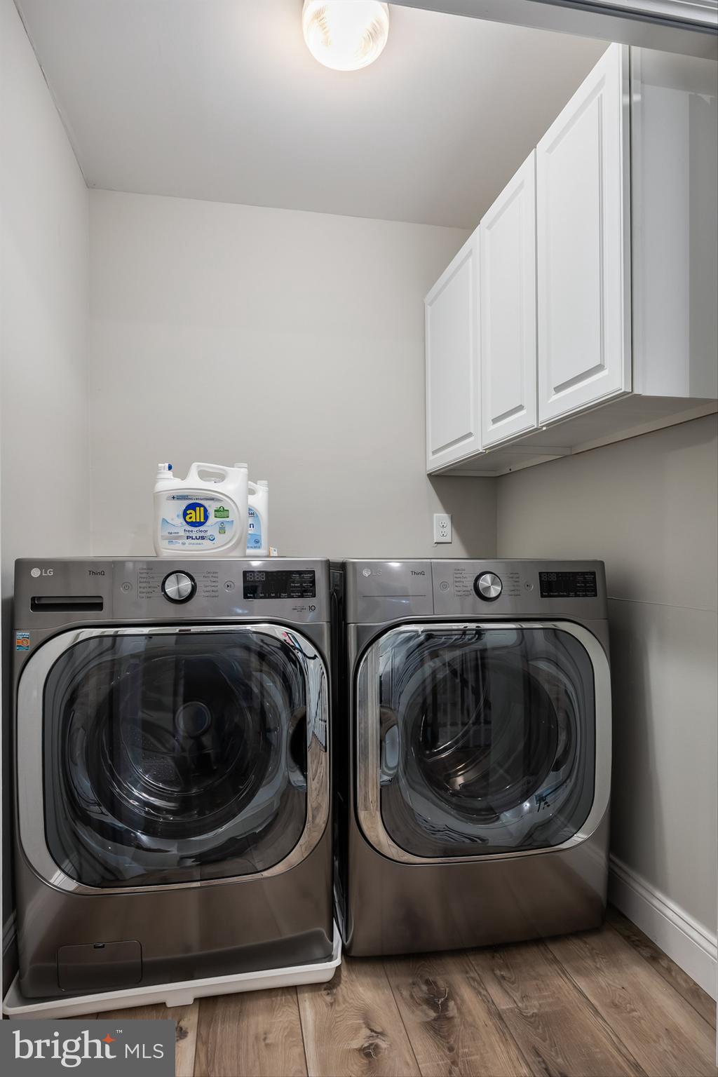 316 West 3rd Street Moorestown, NJ 08057 - Photo 35 of 48 a utility room with a washer and dryer