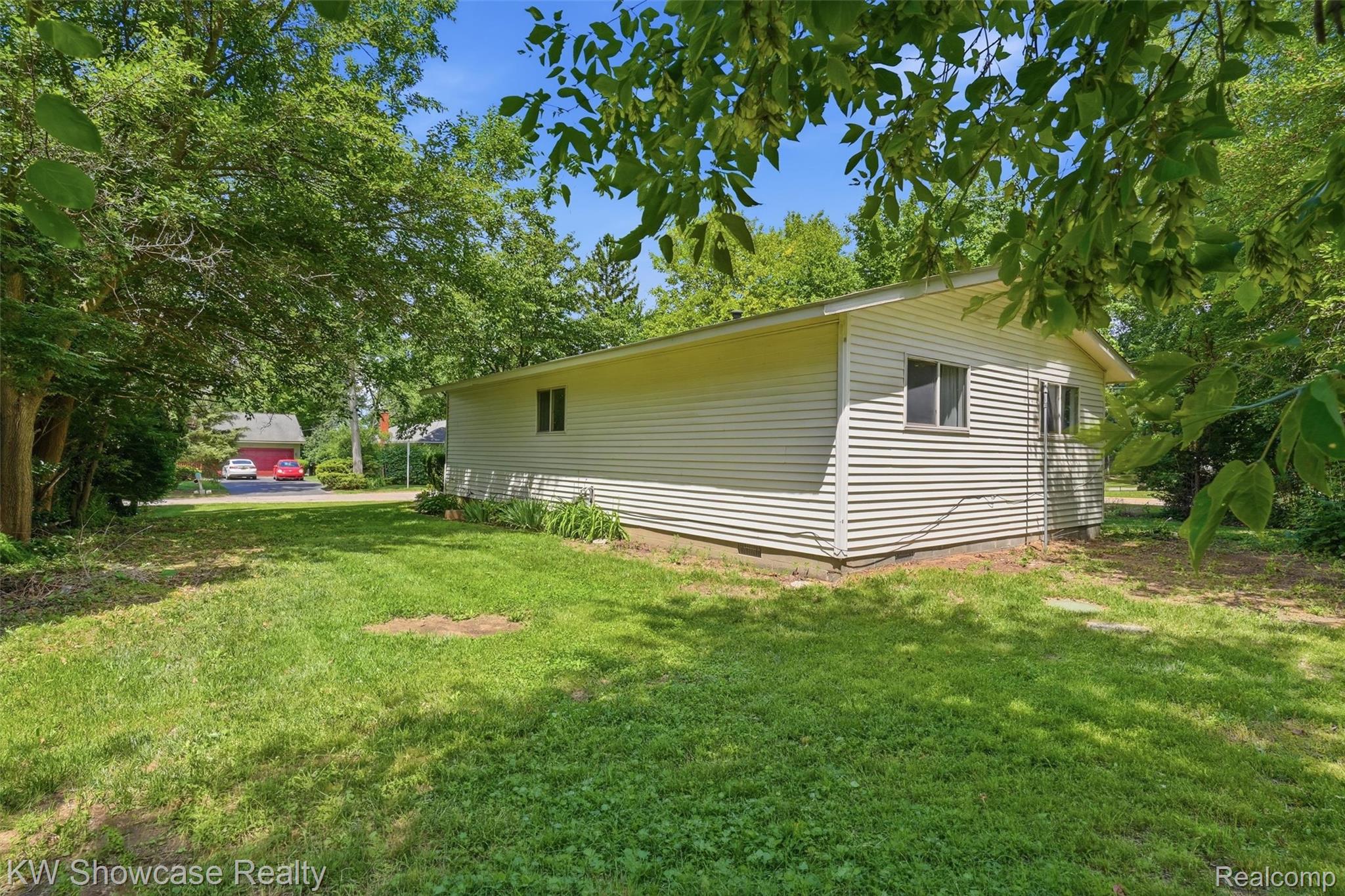 801 Farnsworth Road White Lake, MI 48386 - Photo 26 of 30 30-DSC02374.jpg