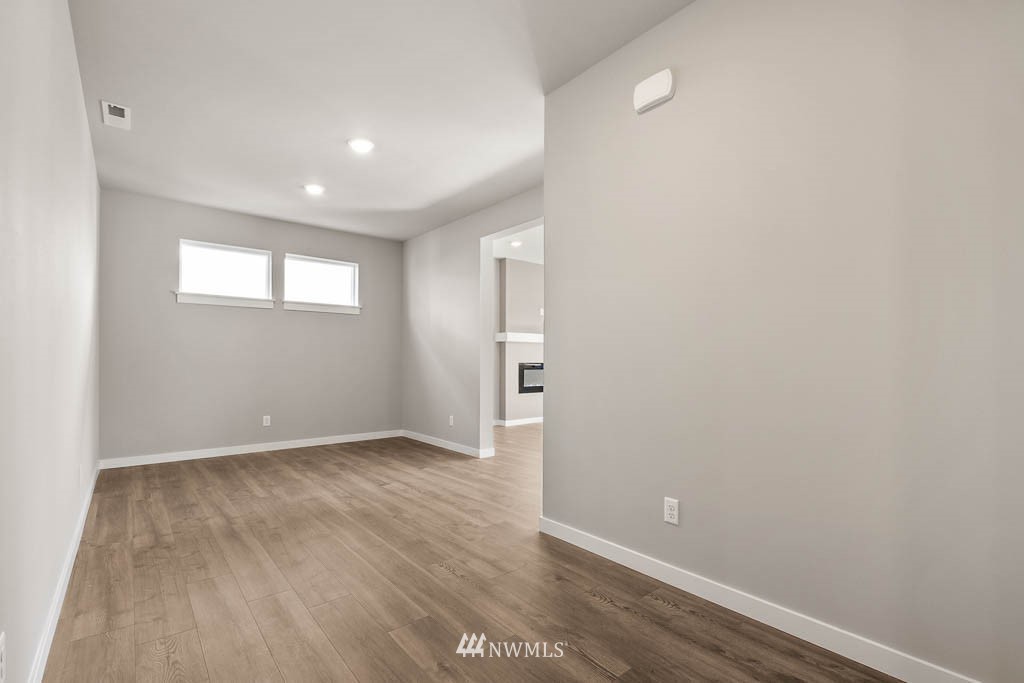 5826 Waverly Road Southwest, Unit 91 Port Orchard, WA 98367 - Photo 3 of 21 Gallery Image 3