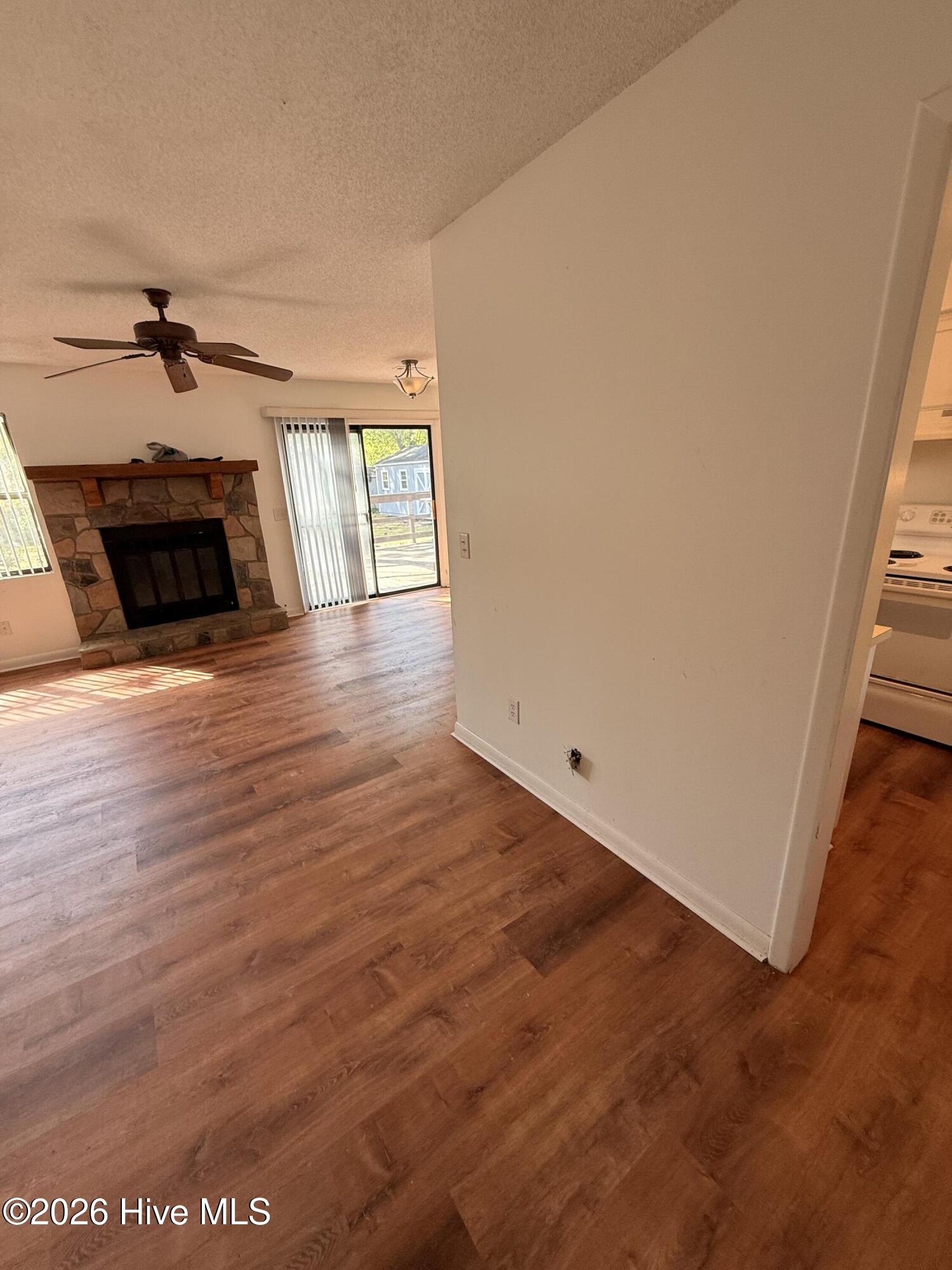 925 Hunting Ridge Road Wilmington, NC 28412 - Photo 12 of 27 IMG_0511