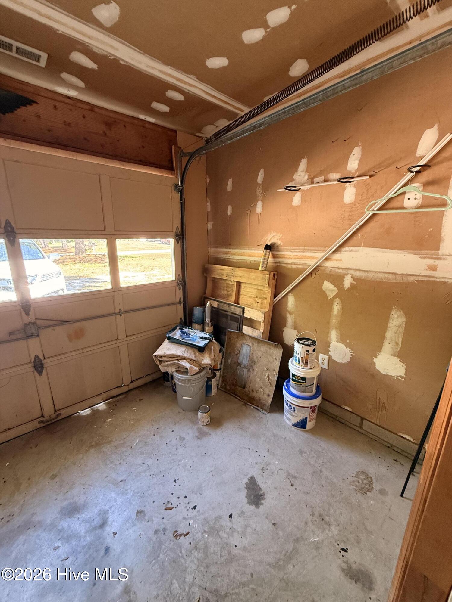 925 Hunting Ridge Road Wilmington, NC 28412 - Photo 21 of 27 Garage/Storage