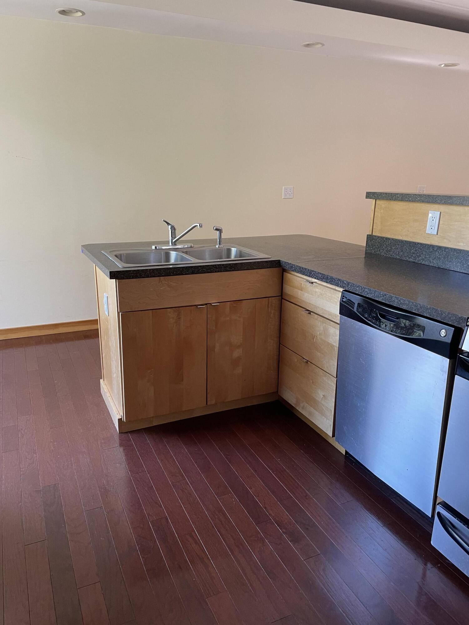 6 Hoyts Ridge Road, Unit 6 Bridgton, ME 04009 - Photo 7 of 27 IMG_7924
