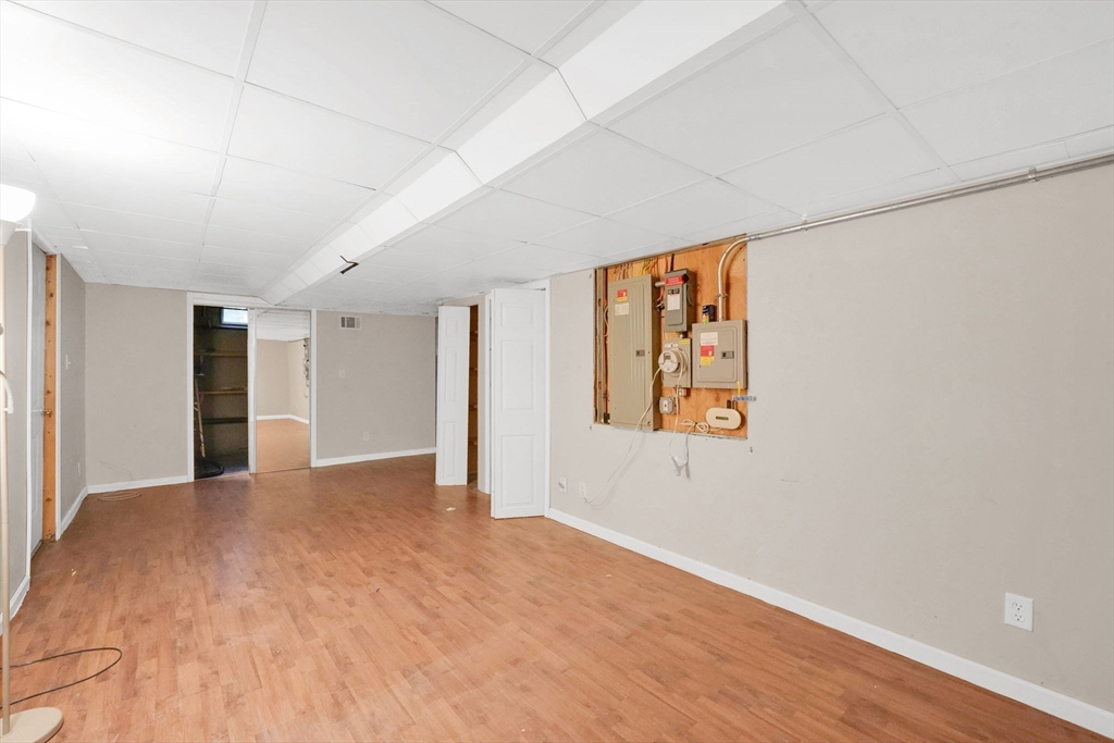 188 Wollaston Street Springfield, MA 01119 - Photo 19 of 39