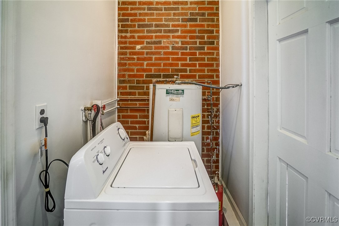 2703 Omega Road Henrico, VA 23228 - Photo 20 of 43 Washroom featuring water heater, laundry area, bri