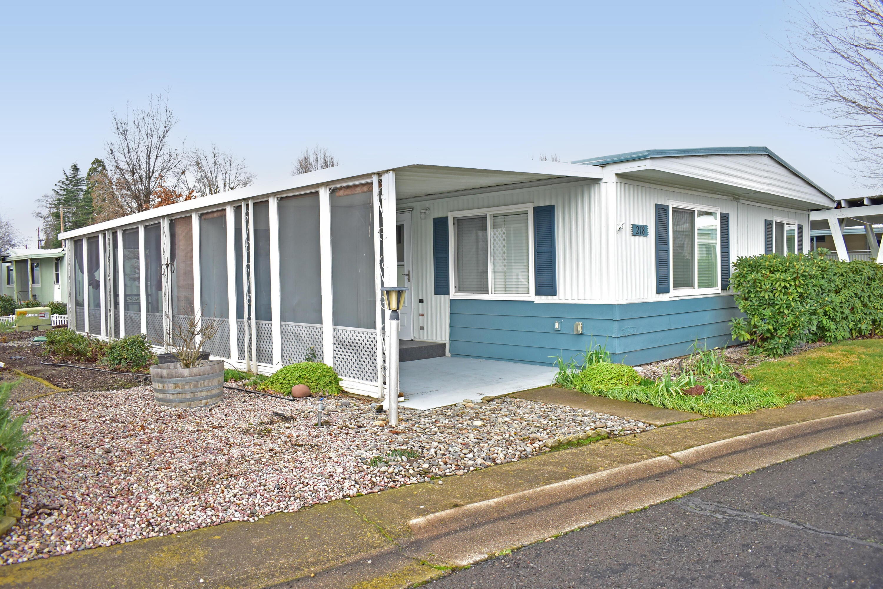 2252 Table Rock Road, Unit 218 Medford, OR 97501 - Photo 4 of 19 DSC_0084 copy