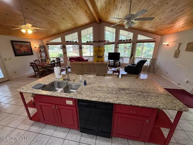 $475,000 | 136 Abe Drive, Many, LA 71449