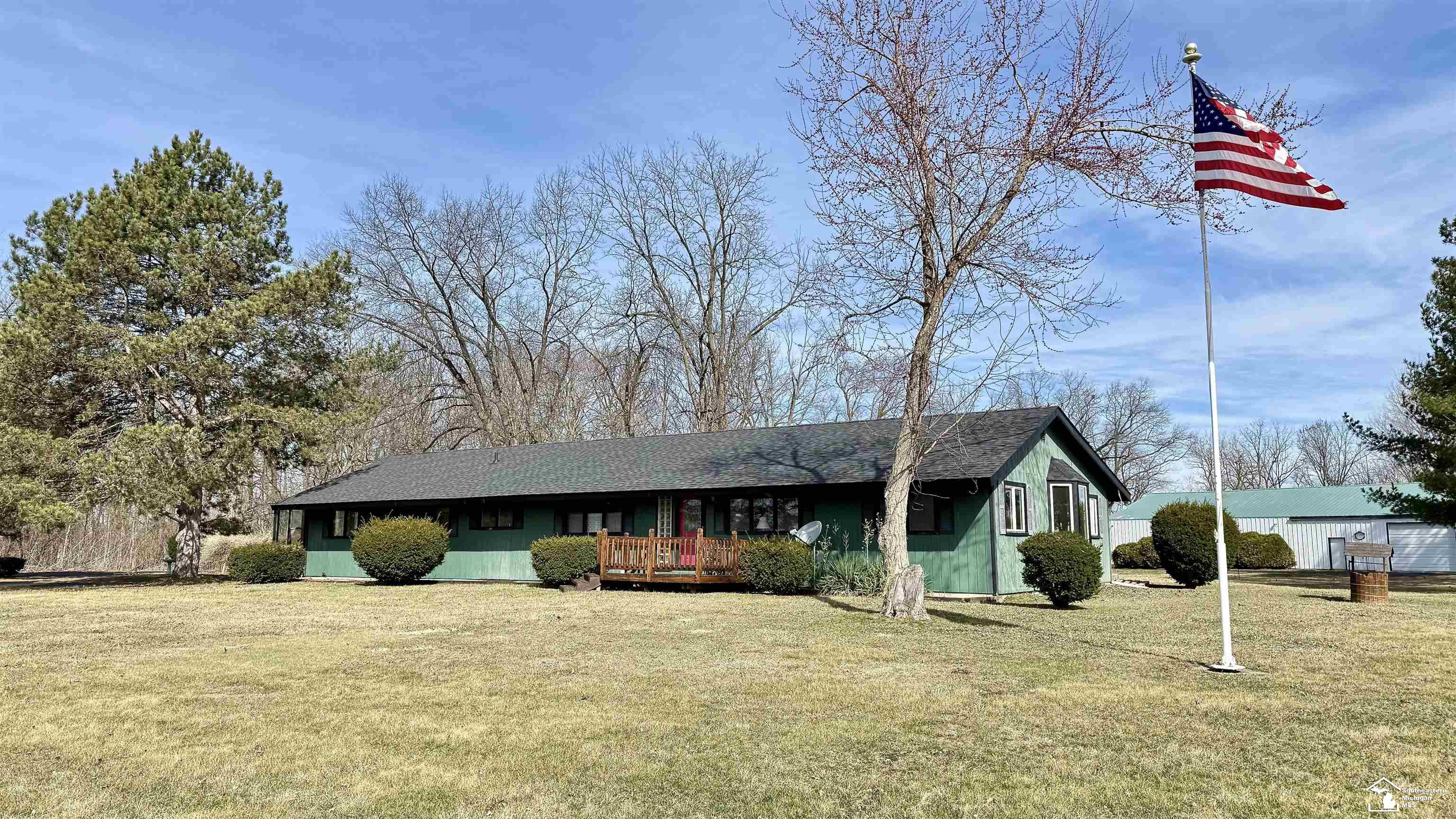 7736 South Custer Road Monroe, MI 48161 - Photo 9 of 61