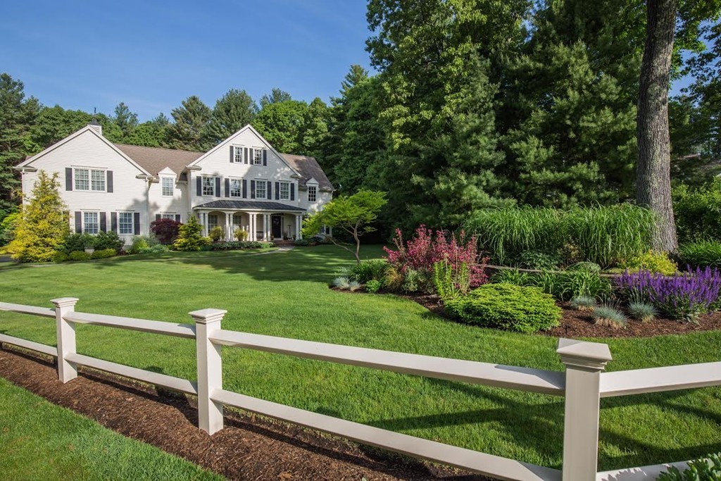 45 Fieldstone Farm Road Sudbury, MA 01776 - Photo 2 of 30 Gallery Image 2