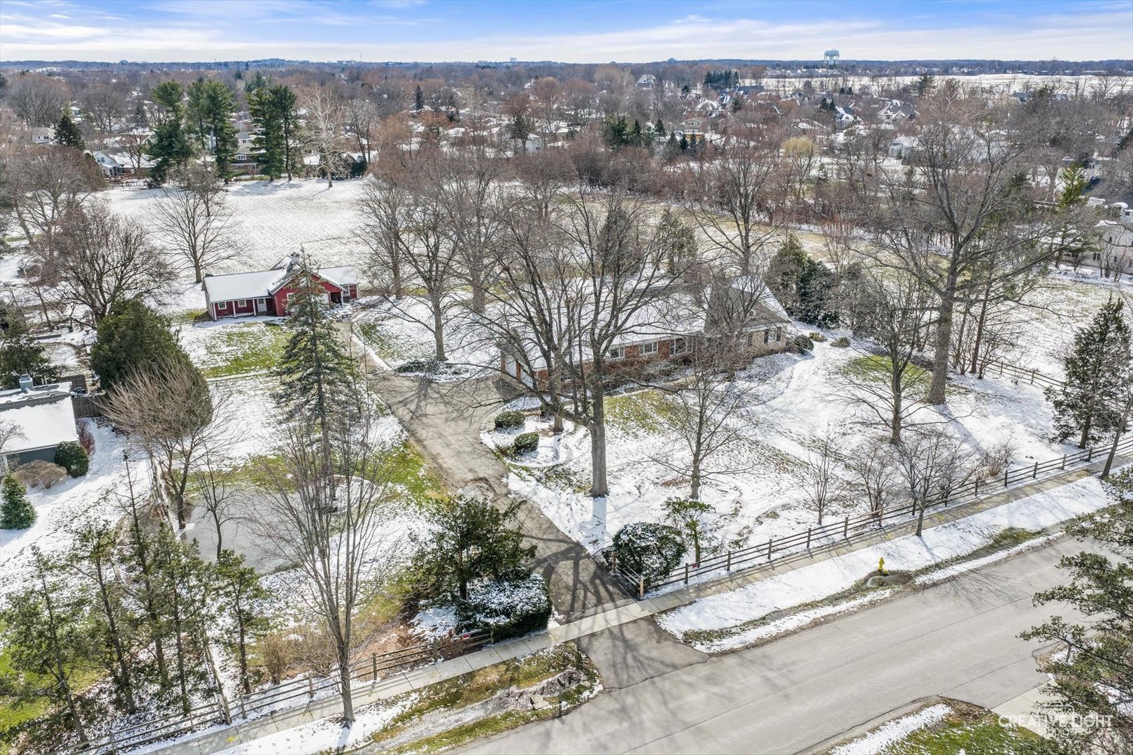 116 East Farnham Lane Wheaton, IL 60189 - Photo 4 of 12 a view of a city