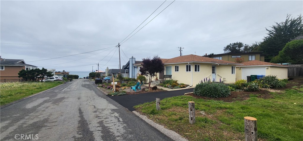 265 Chatham Lane Cambria, CA 93428 - Photo 5 of 45