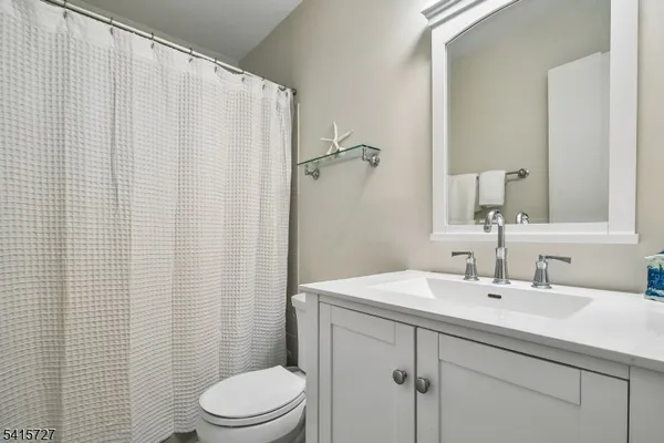 $469,000 | 18 Manchester Court, Unit F, Chatham, NJ 07928