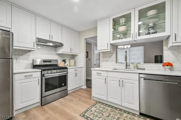 $469,000 | 18 Manchester Court, Unit F, Chatham, NJ 07928