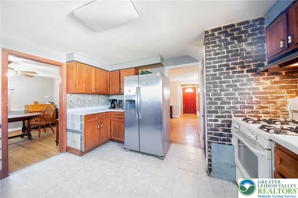 $295,000 | 17 North 12th Street, Catasauqua, PA 18032