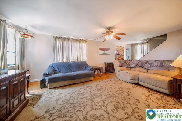 $295,000 | 17 North 12th Street, Catasauqua, PA 18032