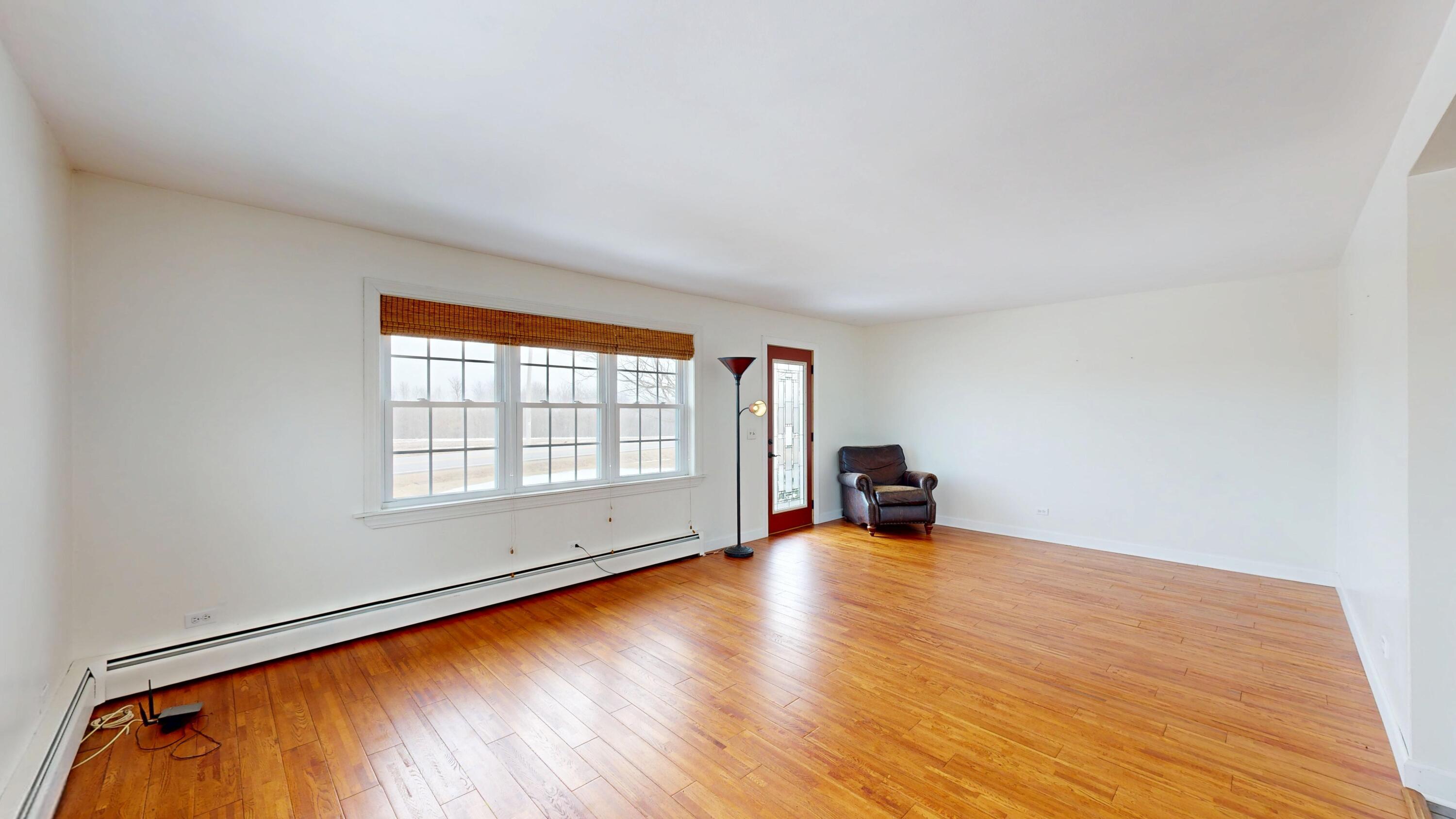 16433 Highway 27 Utica, WI 54628 - Photo 19 of 59 Living Room