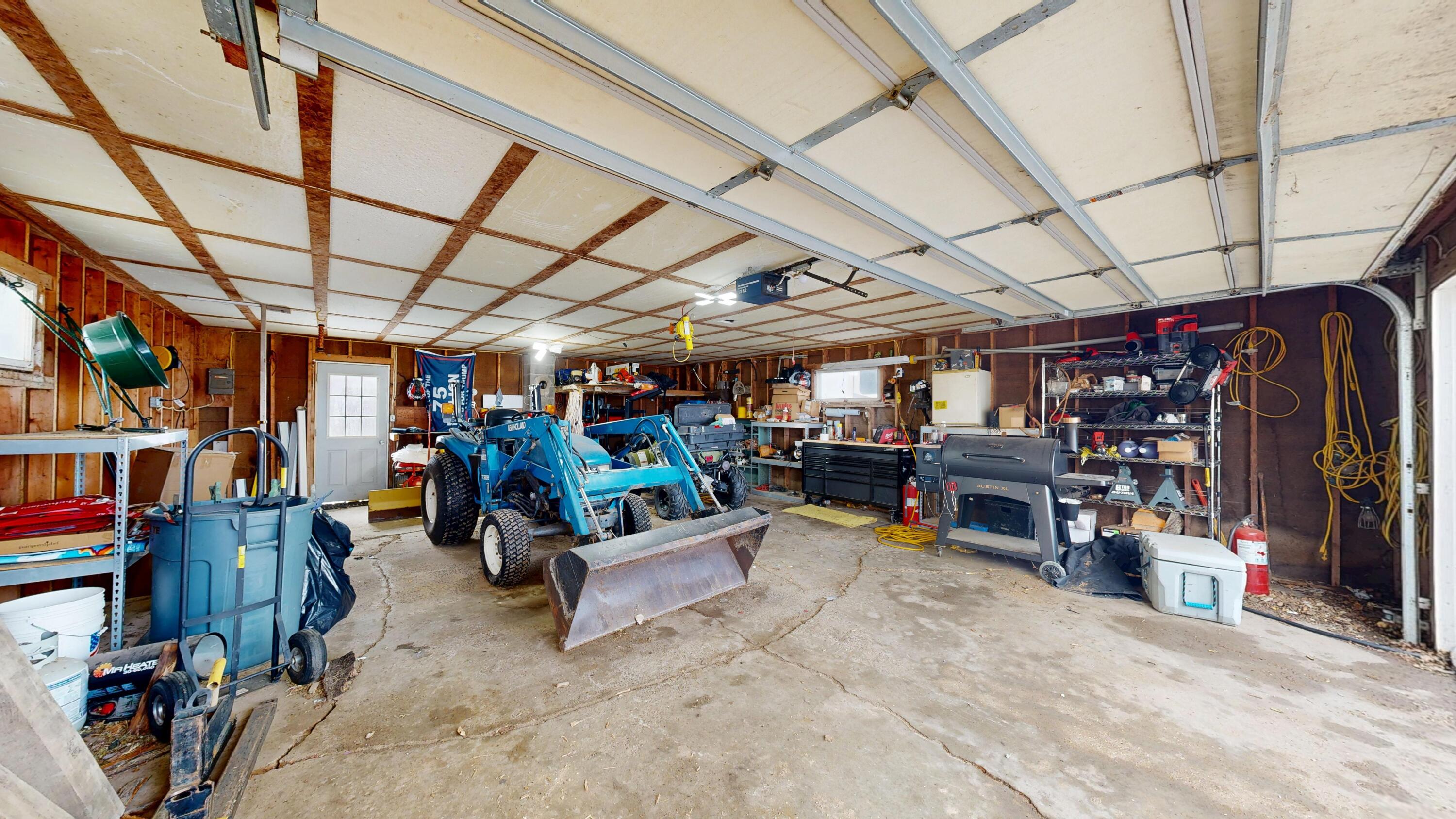 16433 Highway 27 Utica, WI 54628 - Photo 48 of 59 Garage