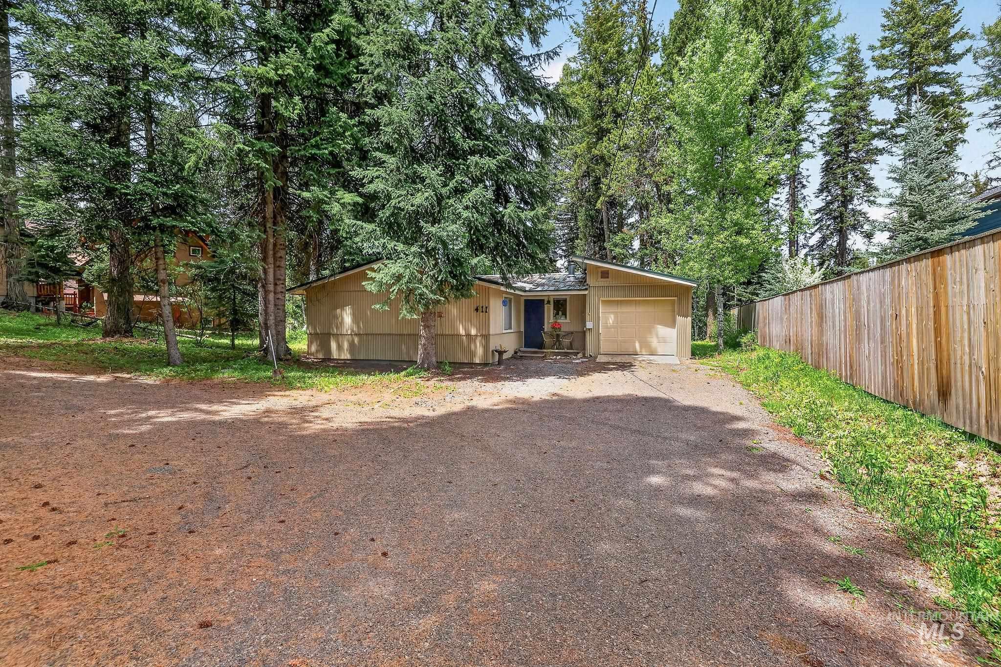 411 Rio Vista Boulevard McCall, ID 83638 - Photo 42 of 45