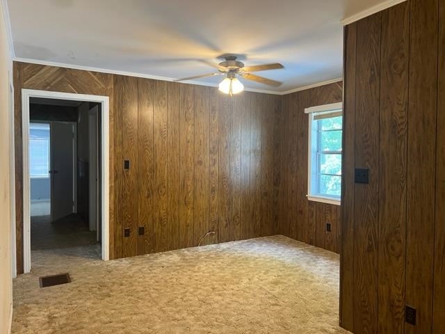 170 Ivy Lane Adamsville, TN 38310 - Photo 3 of 34 a view of a hallway with a chandelier fan and closet area