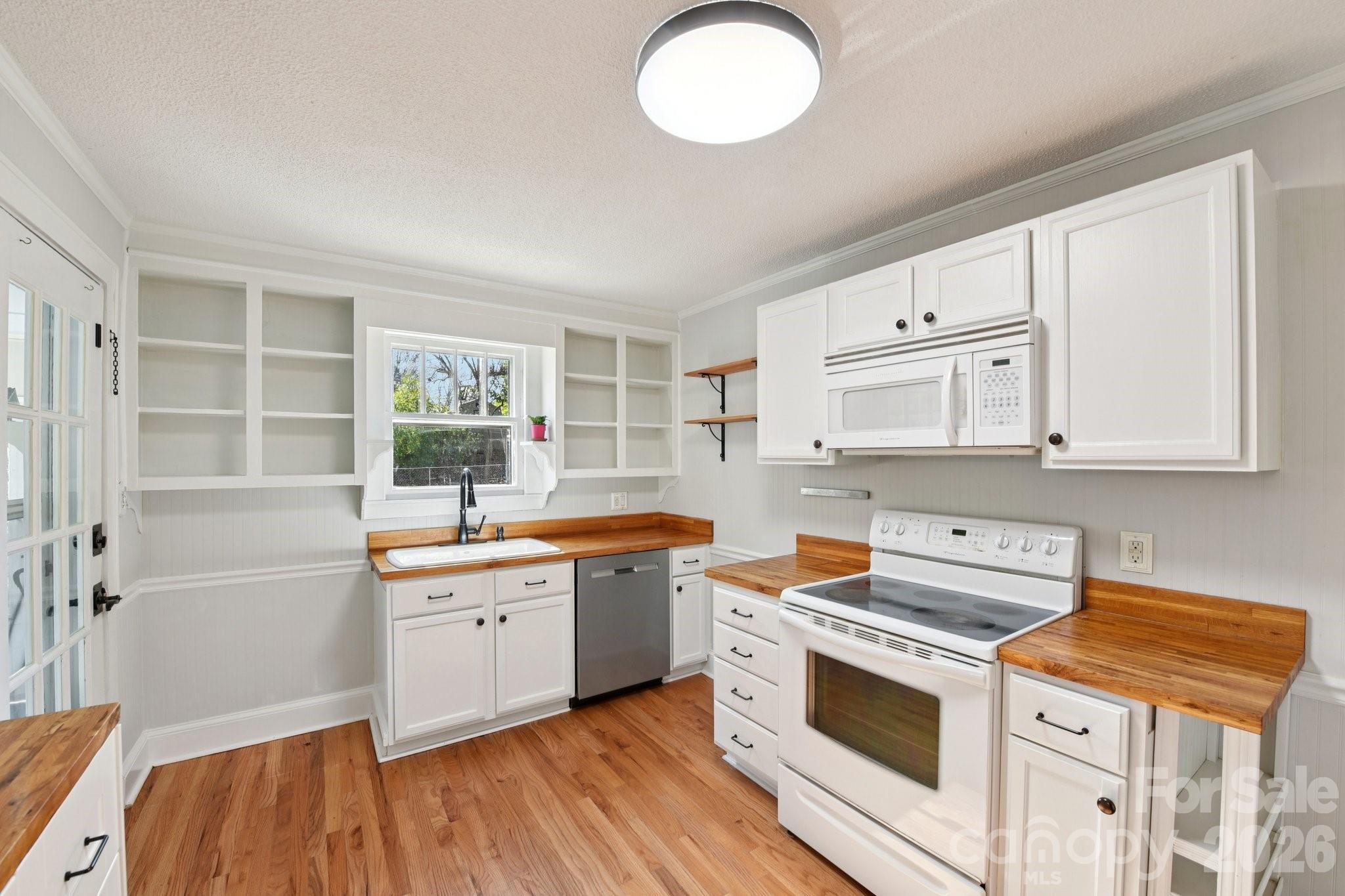 79 Fryling Avenue Southwest Concord, NC 28025 - Photo 10 of 37